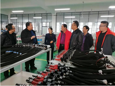 寧波市山西商會會長帶隊深入企業(yè)，助力企業(yè)統(tǒng)籌用工——商會下屬人力資源公司走進(jìn)寧波國創(chuàng)機車裝備通訊設(shè)備銷售有限公司